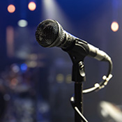 williams-dhanaraj-singing